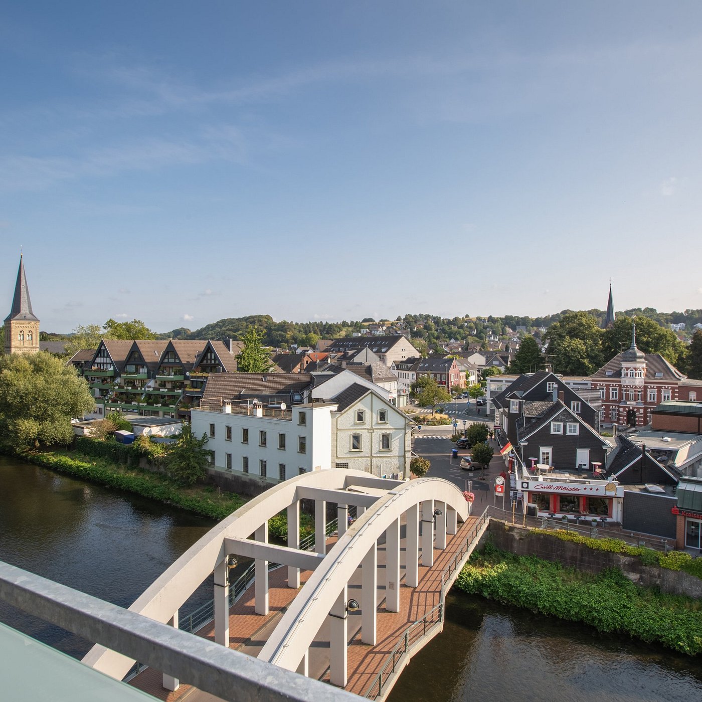 Haus in Leichlingen kaufen – Ihr Weg zum Eigenheim zwischen Rhein und Bergischem Land