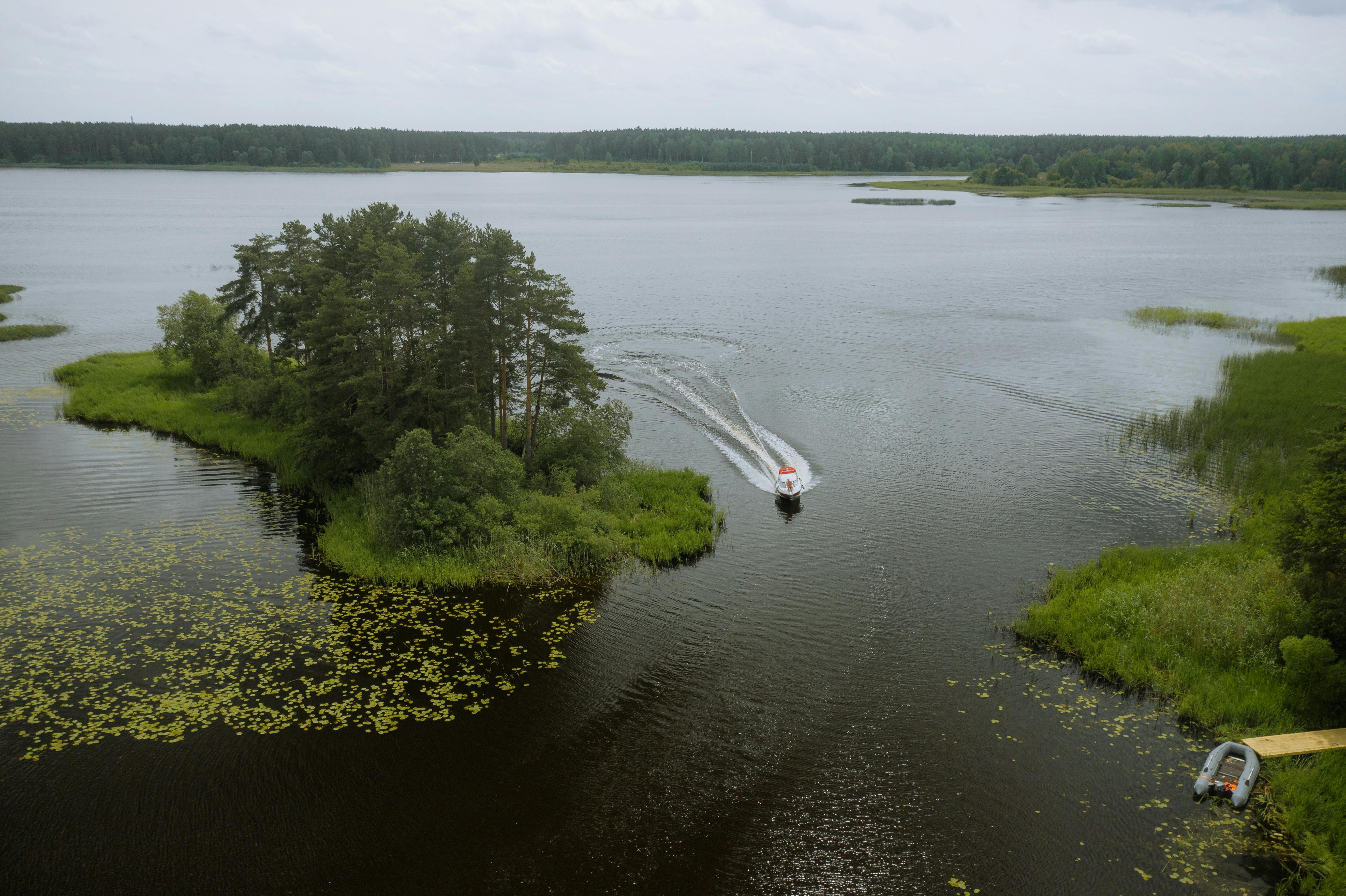 Freizeit & Natur als Wohnfaktor – warum Grünflächen Immobilienwerte stärken